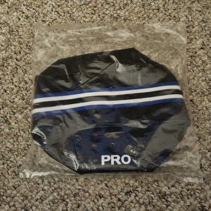 Avon 2004 Pro Travel Bag